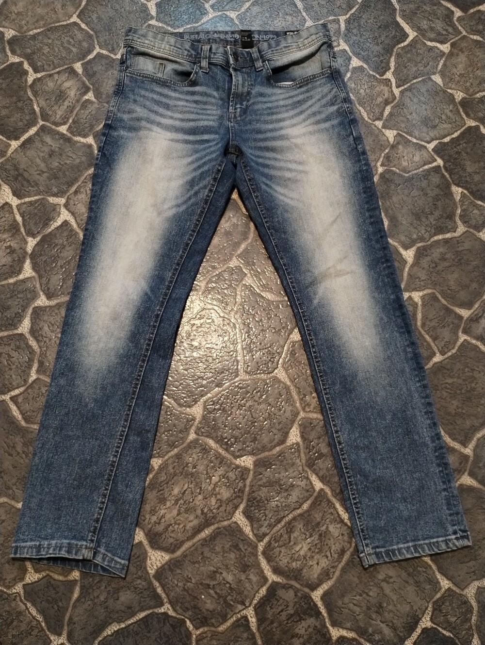 Buffalo David Bitton men's Evan Slim Straight Stretch Jeans 30 " x 30 "